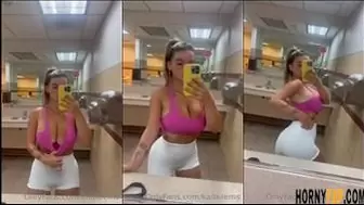 Kaitlyn Krems Boobs Shake &  Sexy Ass Thong Gym Mirror Video Leaked